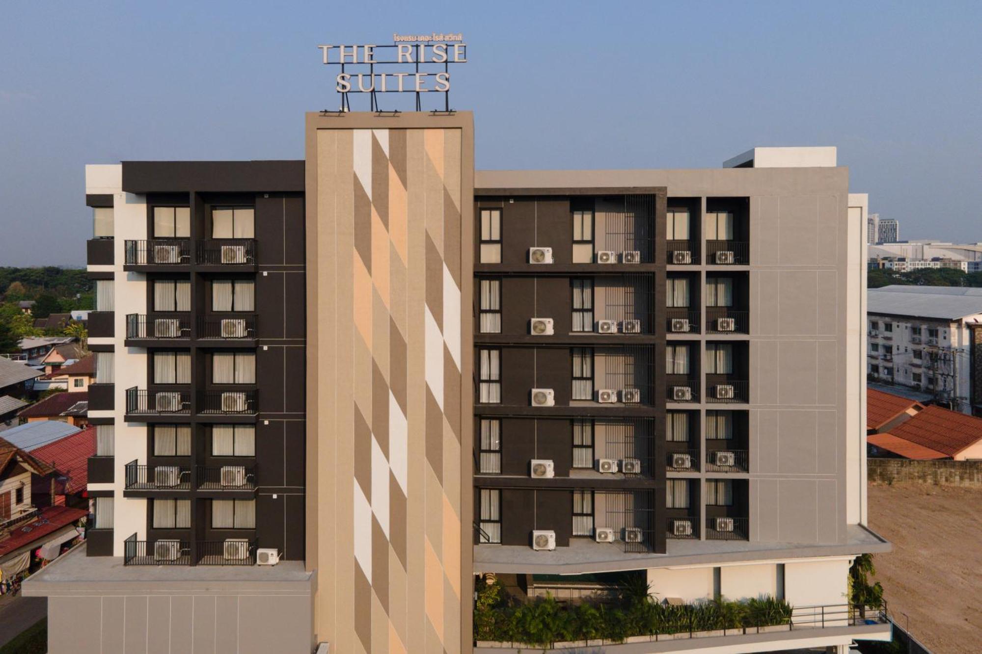 The Rise Suites Hotel, Chiang Mai - Sha Extra Plus Exterior foto